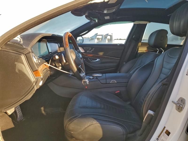 2015 Mercedes-Benz S 550