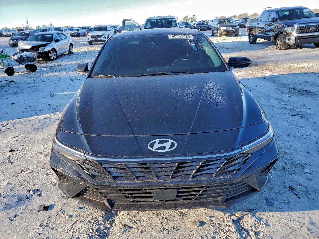 2025 Hyundai Elantra sel