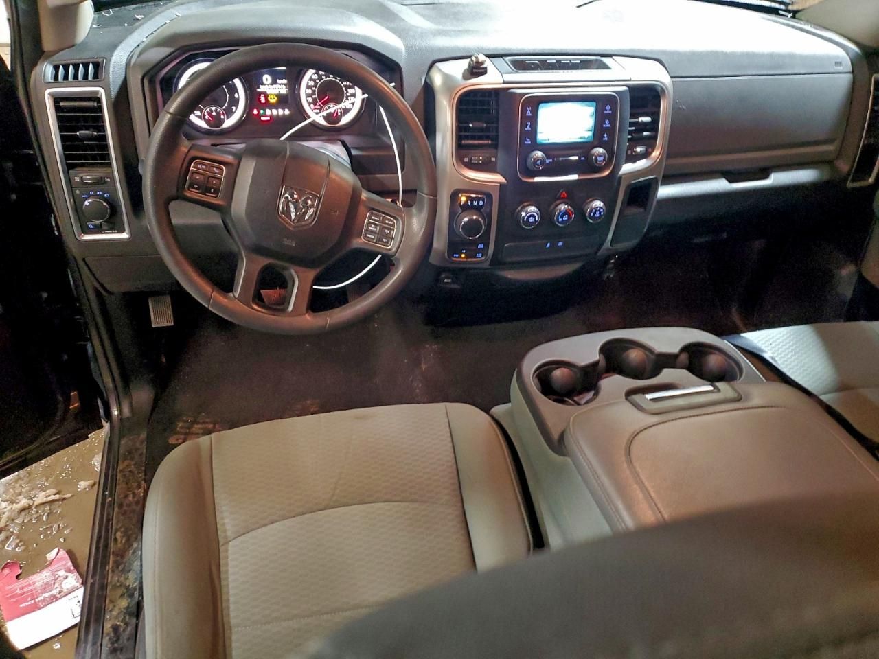 2018 Dodge Ram 1500 slt