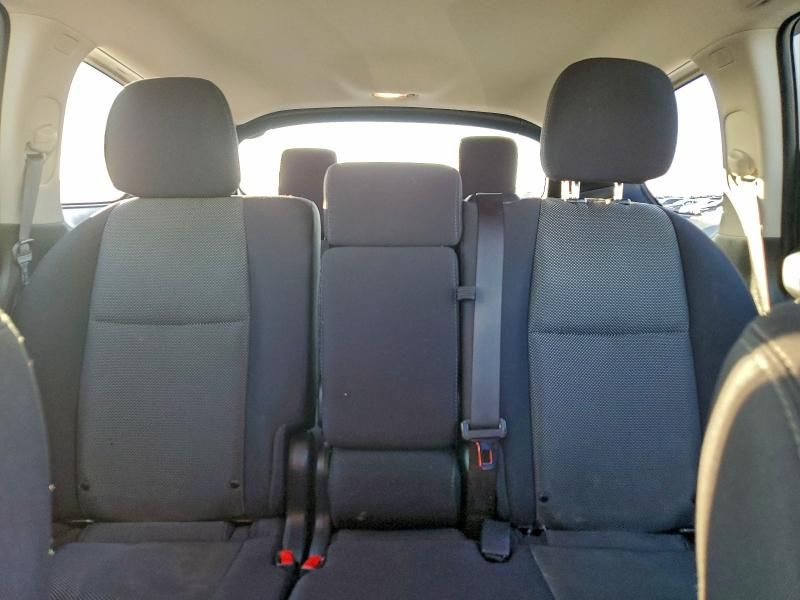 2020 Nissan Pathfinder s