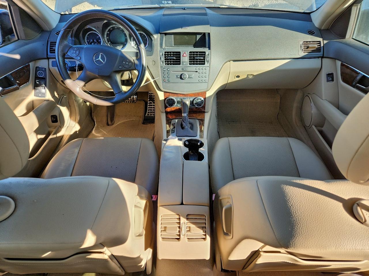 2010 Mercedes-Benz C300