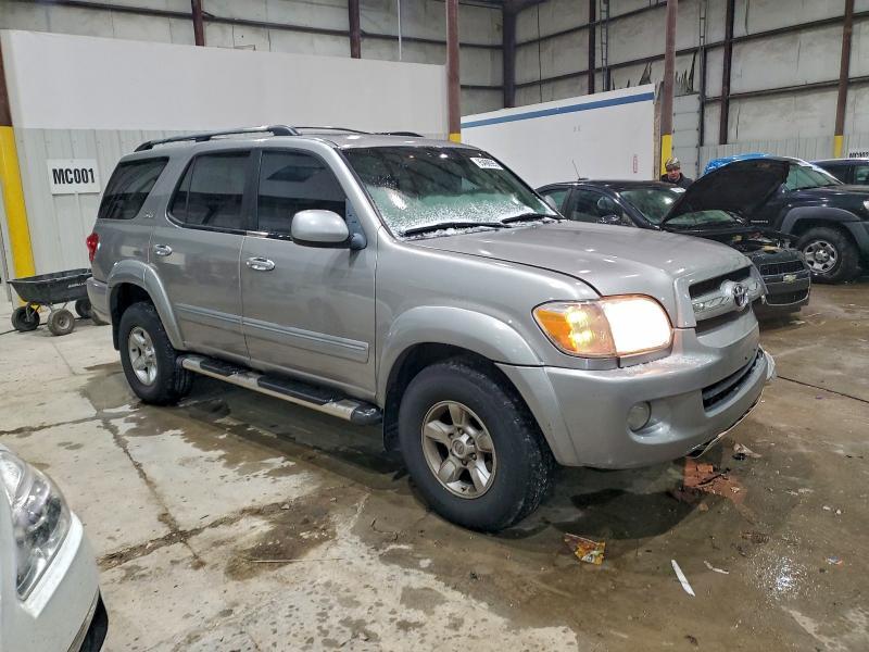 2005 Toyota Sequoia SR5