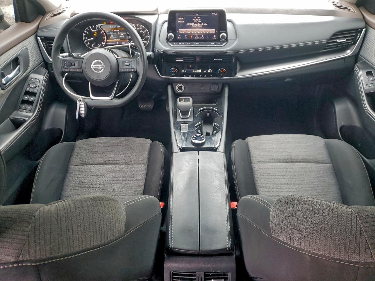 2021 Nissan Rogue sv