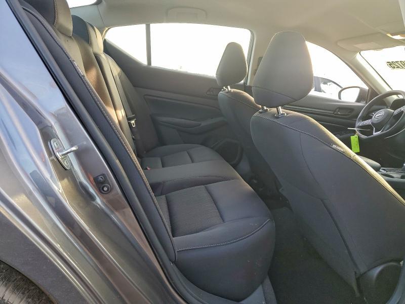 2024 Nissan Altima s