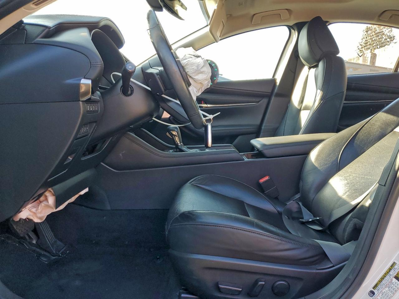 2021 Mazda 3 Premium Plus