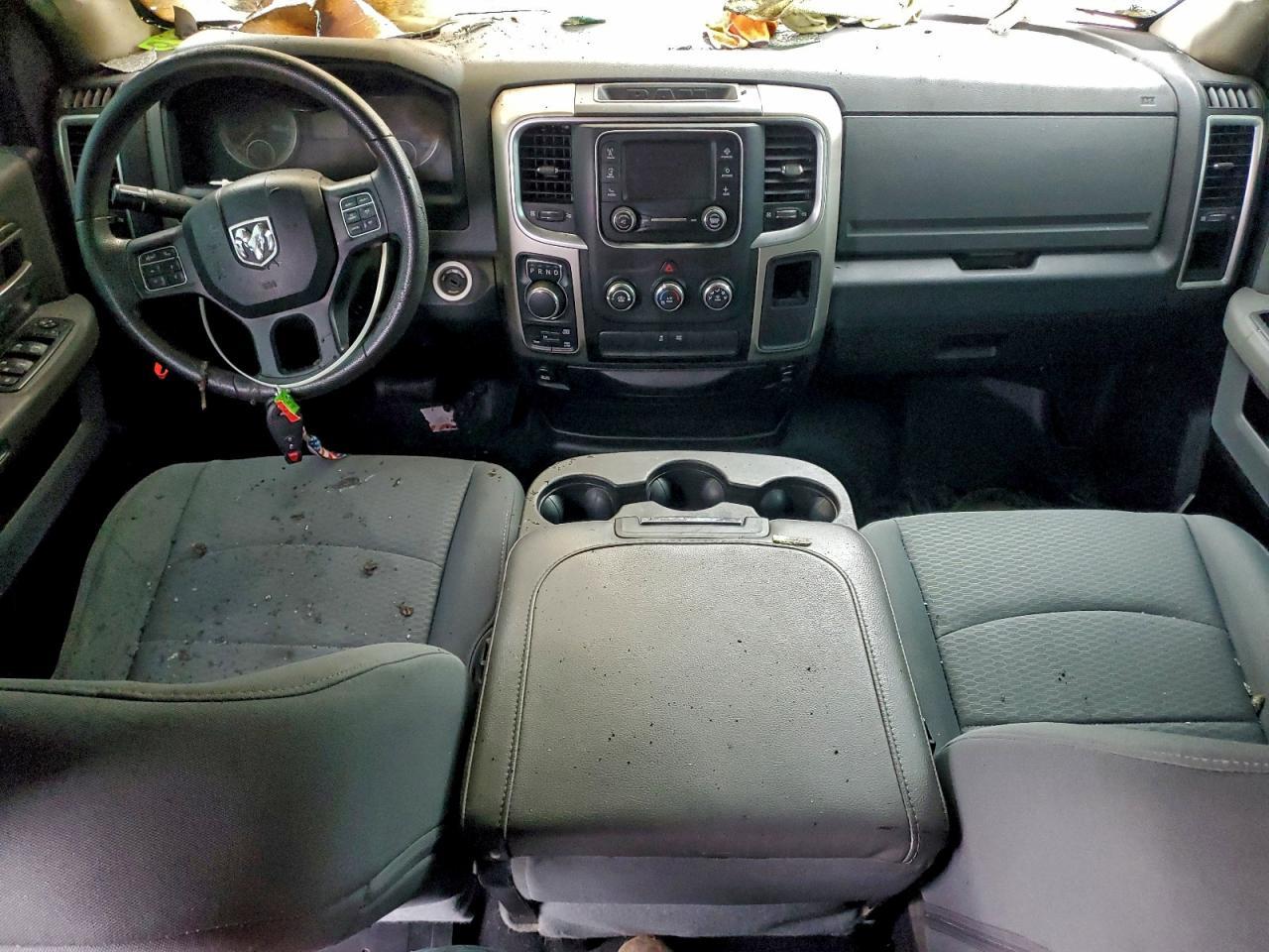 2016 Dodge RAM 1500 SLT