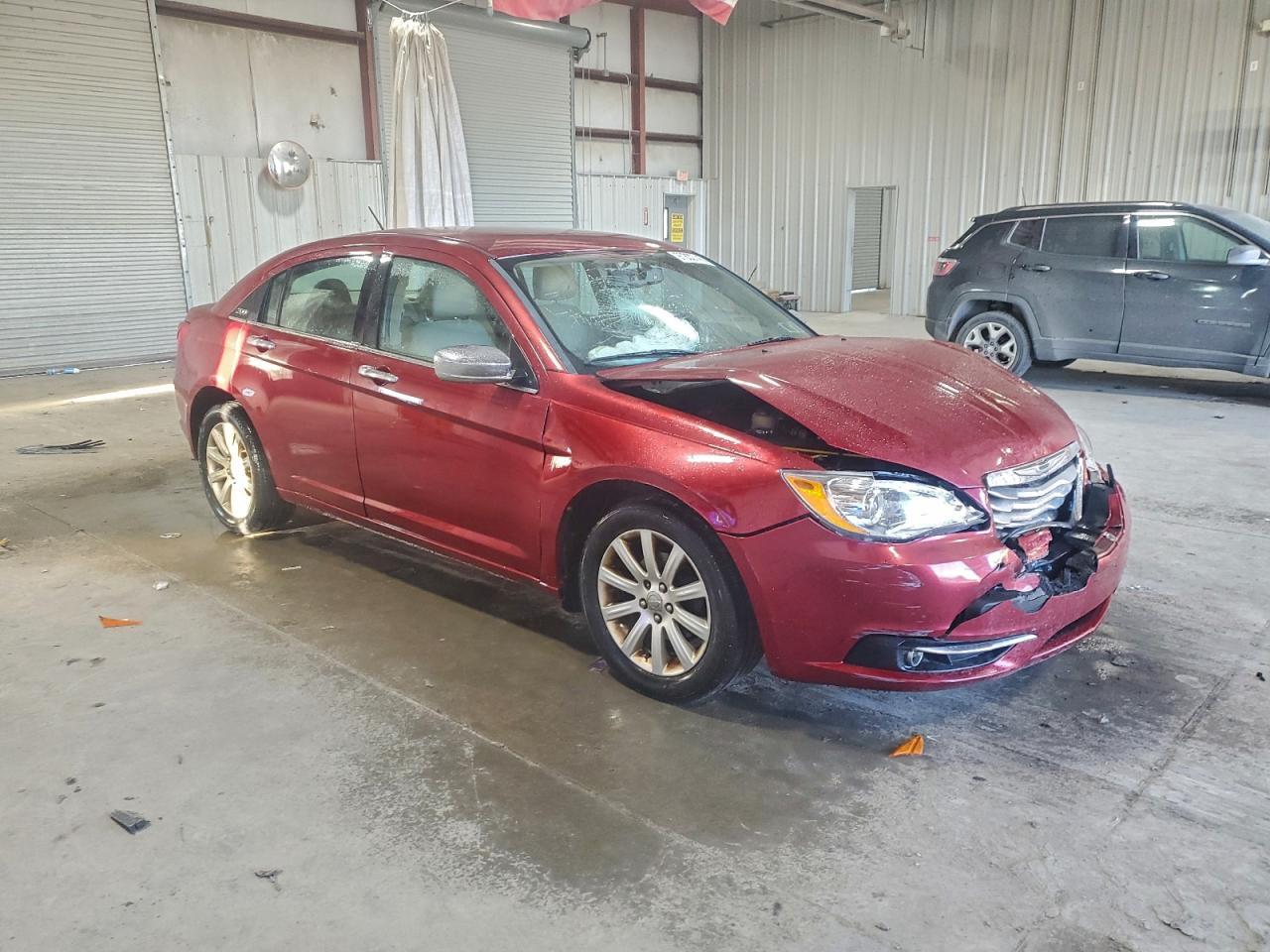2013 Chrysler 200 Limited