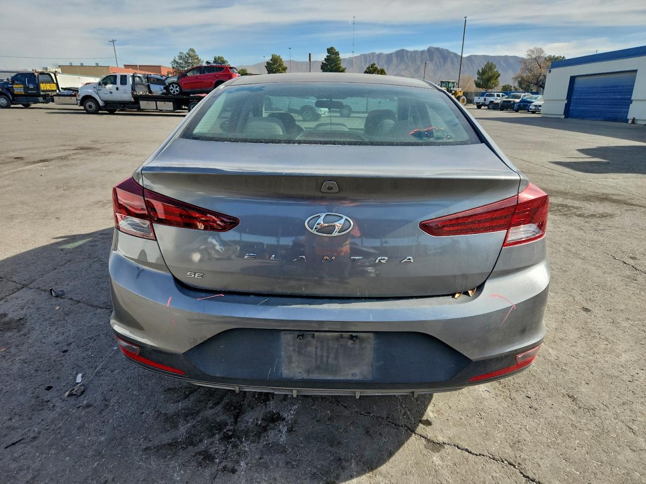 2019 Hyundai Elantra se