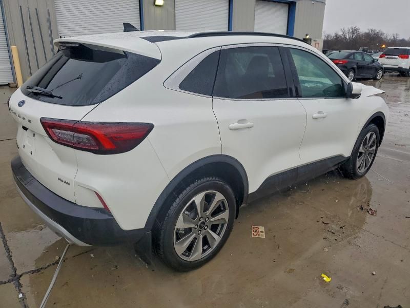 2025 Ford Escape Platinum