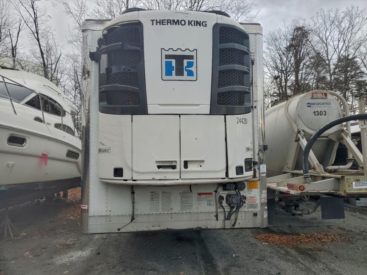 2020 Utility VS2RA Refrigerated Van Trailer