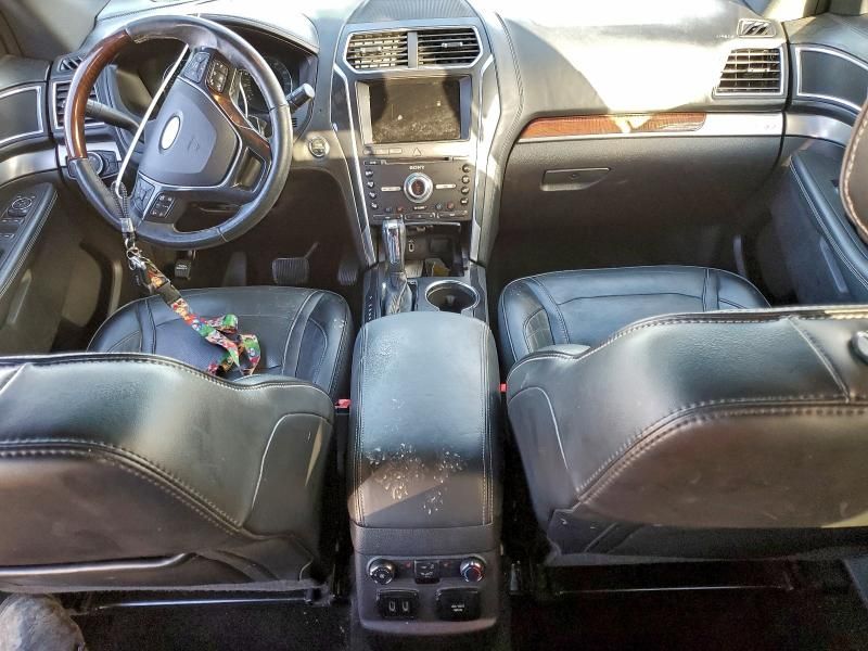 2017 Ford Explorer Platinum