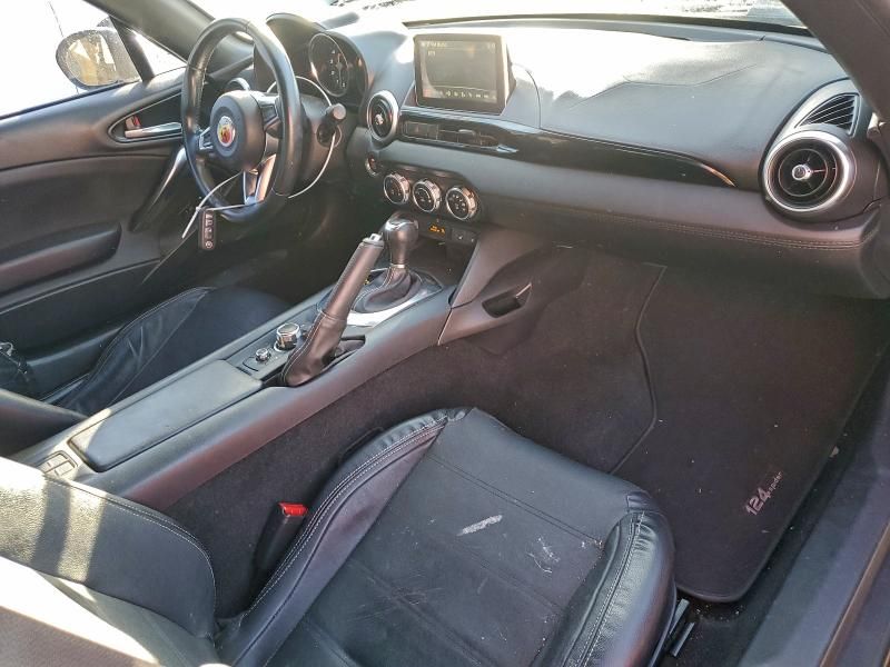 2018 Fiat 124 Spider Classica