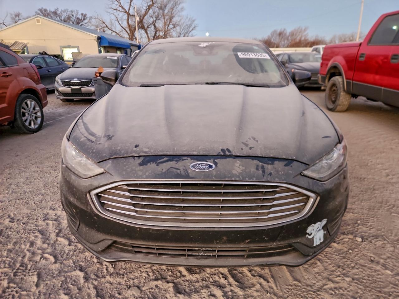 2020 Ford Fusion se