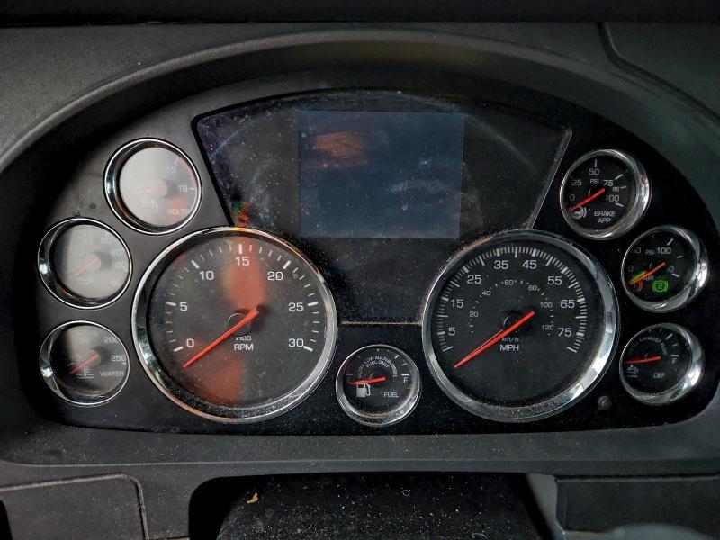 2020 Kenworth T680 Semi Truck