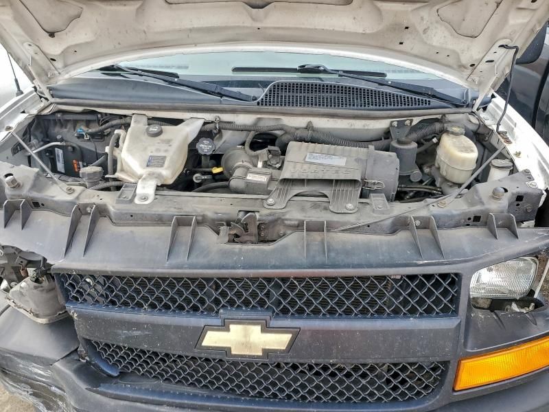 2017 Chevrolet Express G2500