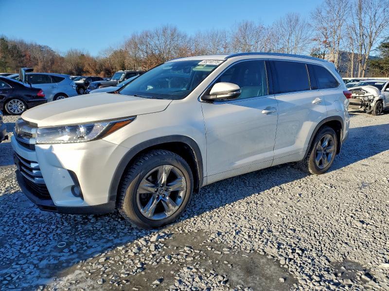 2017 Toyota Highlander Limited