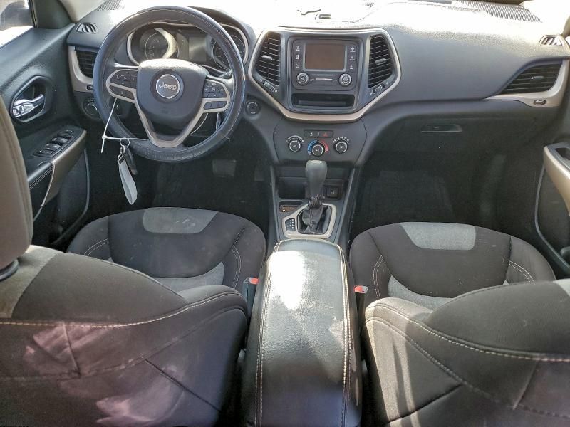 2017 Jeep Cherokee Sport