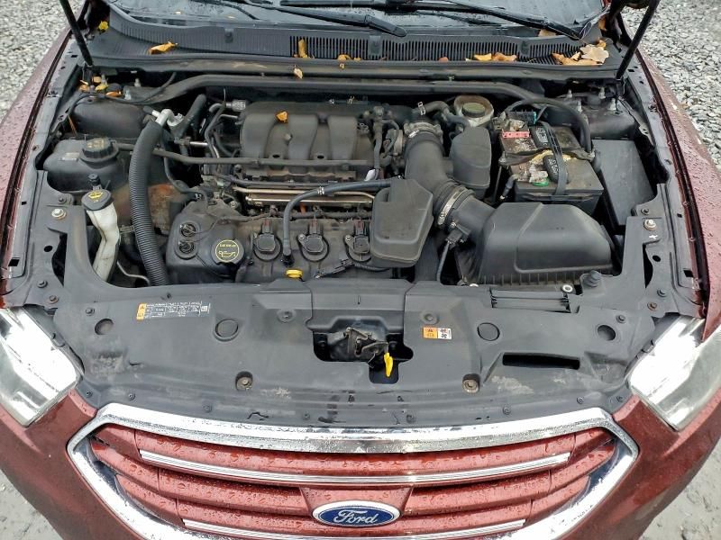 2015 Ford Taurus Limited