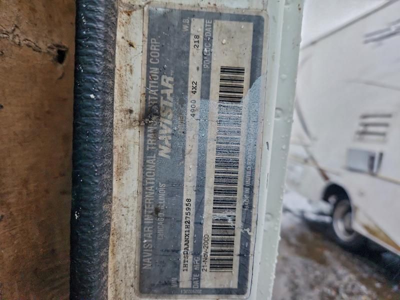 2001 International 4900 Refuse Truck