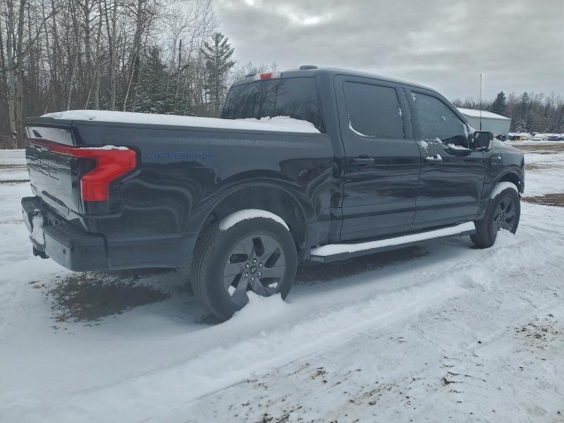 2022 Ford F150 Lightning pro