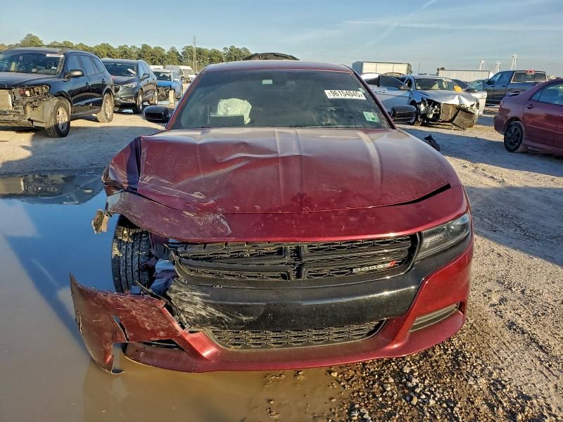 2020 Dodge Charger sxt