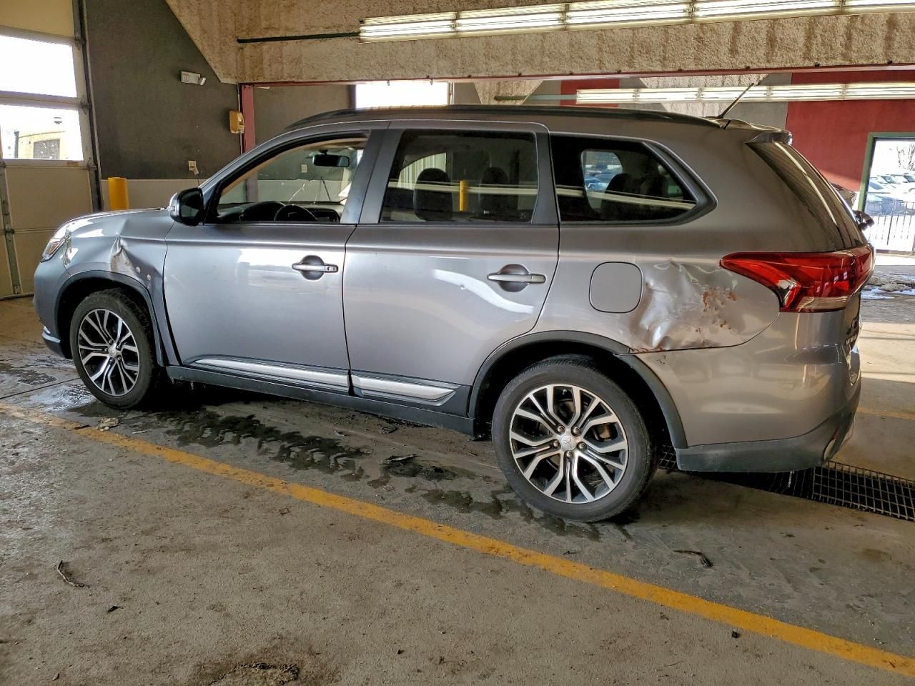 2016 Mitsubishi Outlander se