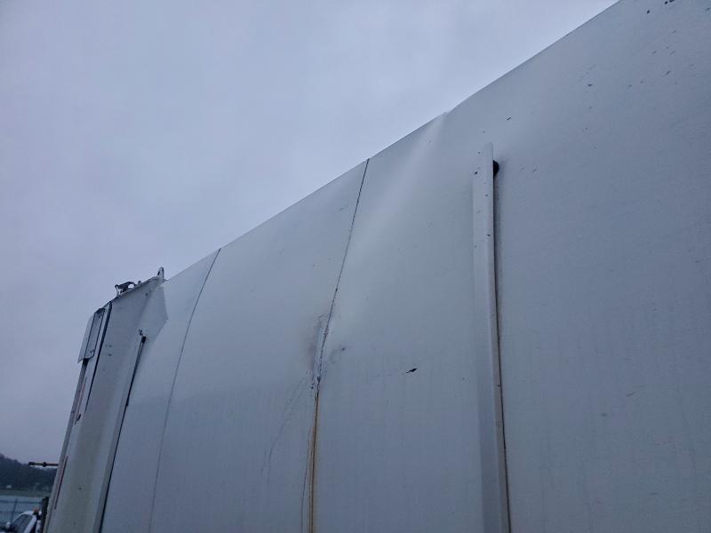 2009 Peterbilt Tractor 2009 Peterbilt 320 Refuse Truck