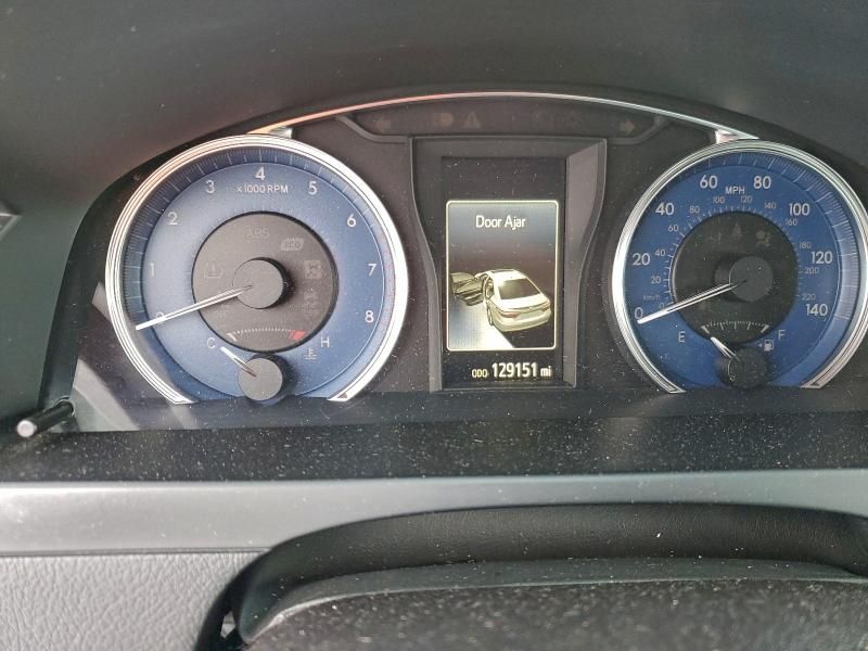 2016 Toyota Camry le