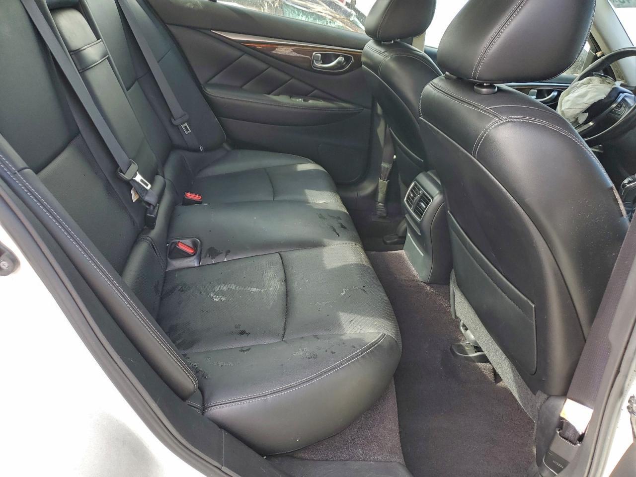 2018 Infinity Q50