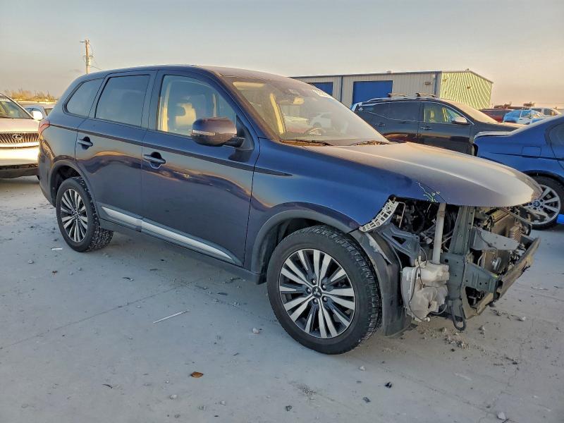 2020 Mitsubishi Outlander se