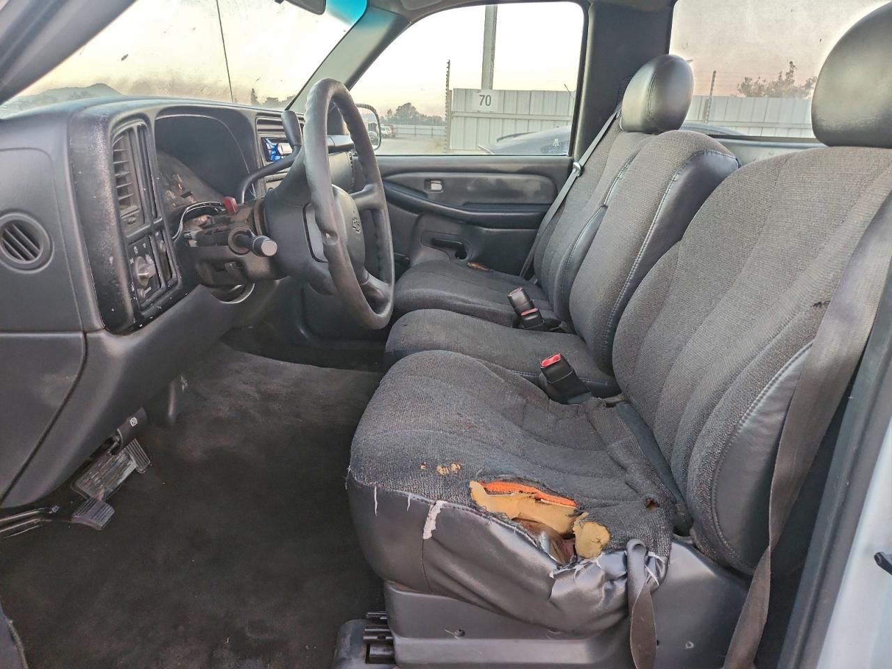 2000 Chevrolet Silverado C1500