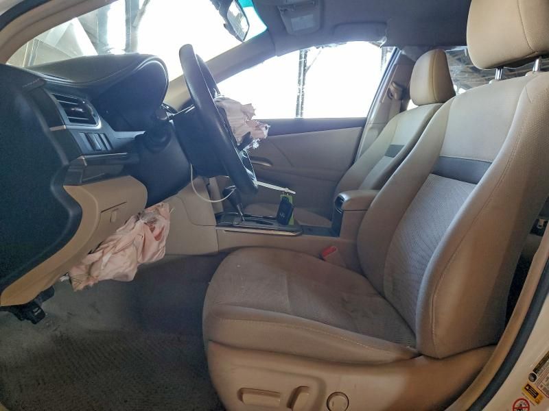 2014 Toyota Camry Hybrid