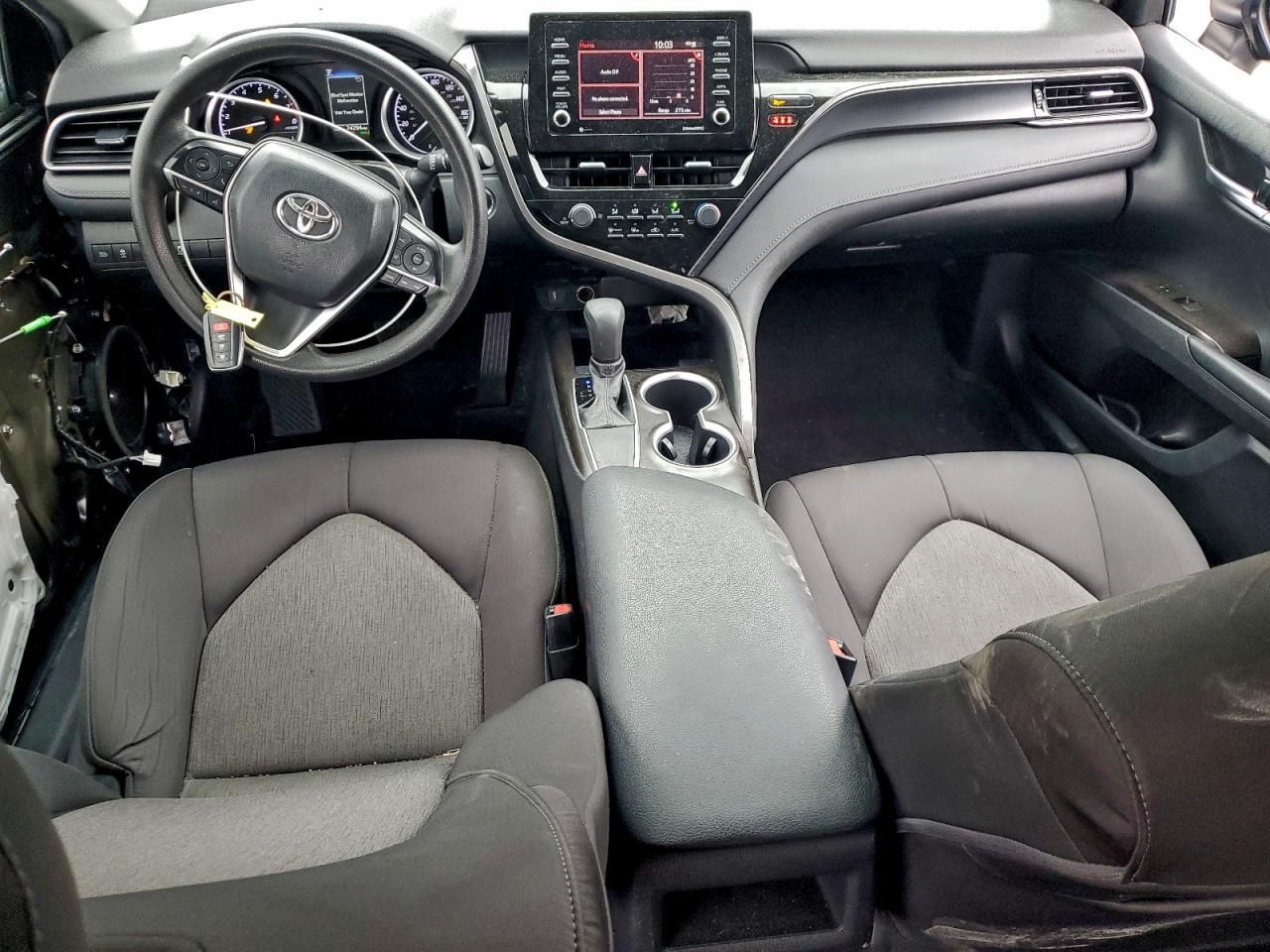 2021 Toyota Camry le