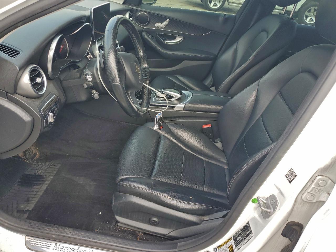 2016 Mercedes-Benz C300