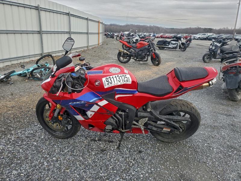 2024 Honda CBR600 RR