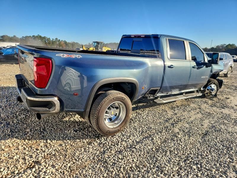 2025 Chevrolet Silverado K3500 lt