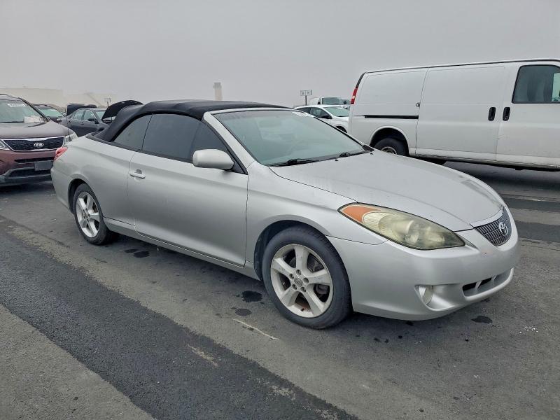 2005 Toyota Camry Solara se V6