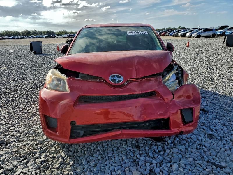 2013 Scion XD