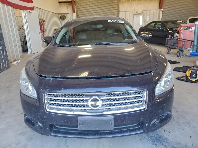 2011 Nissan Maxima s