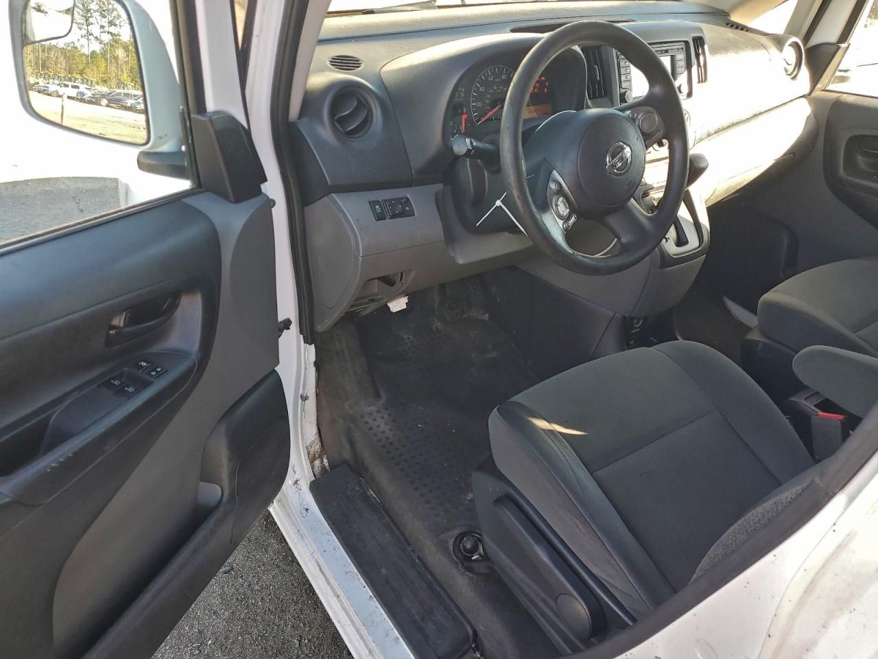 2017 Nissan NV200 Delivery Van