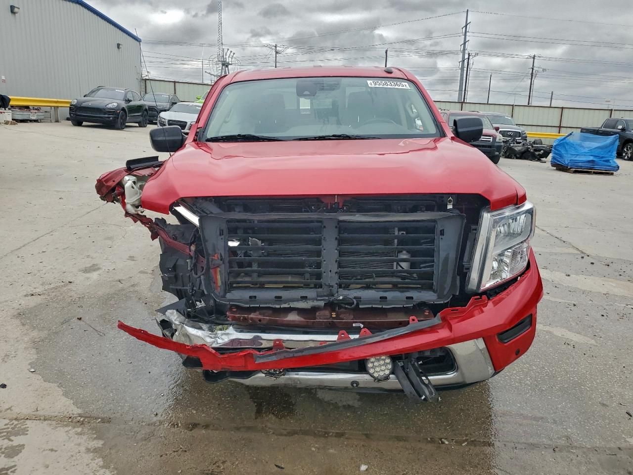 2021 Nissan Titan sv