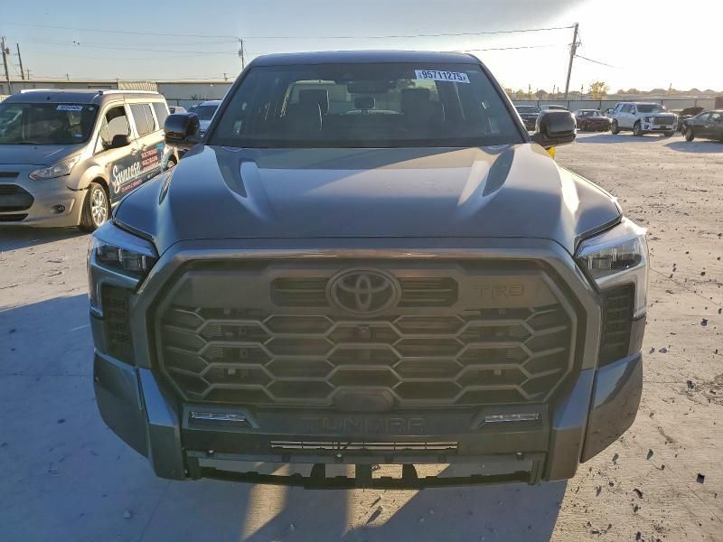 2025 Toyota Tundra Crewmax Limited