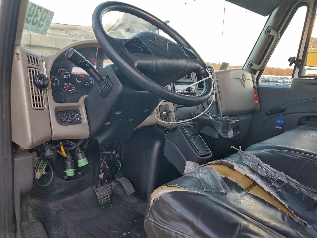 2017 International 4300 Truck Cab AND Chassis