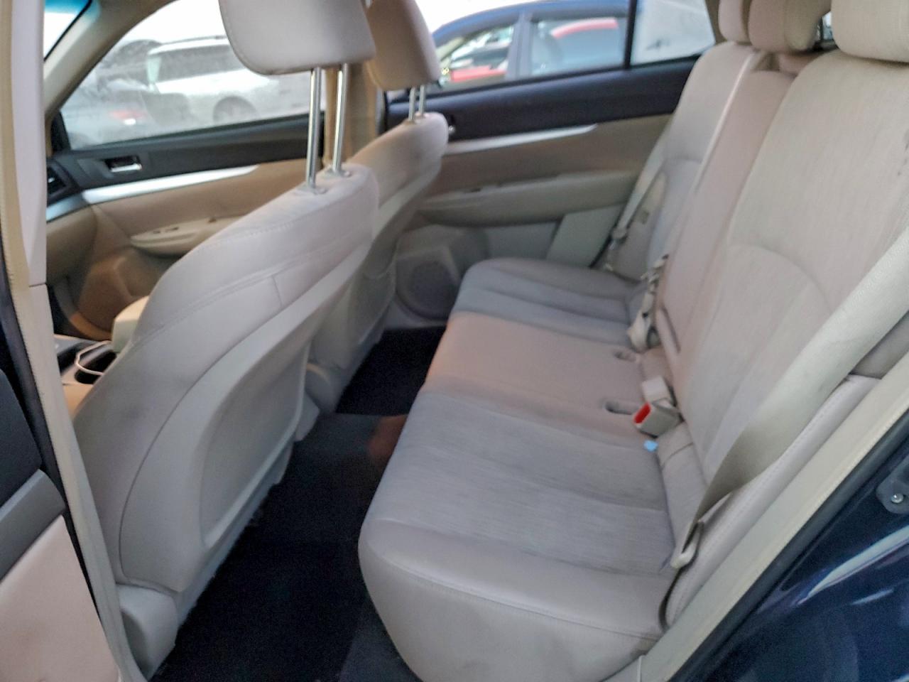 2014 Subaru Outback 2.5i