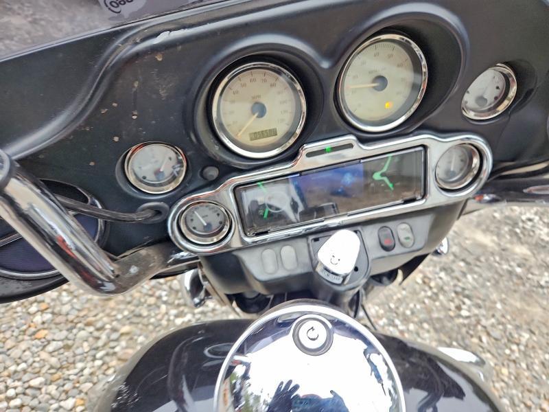 2010 Harley-Davidson Flhx