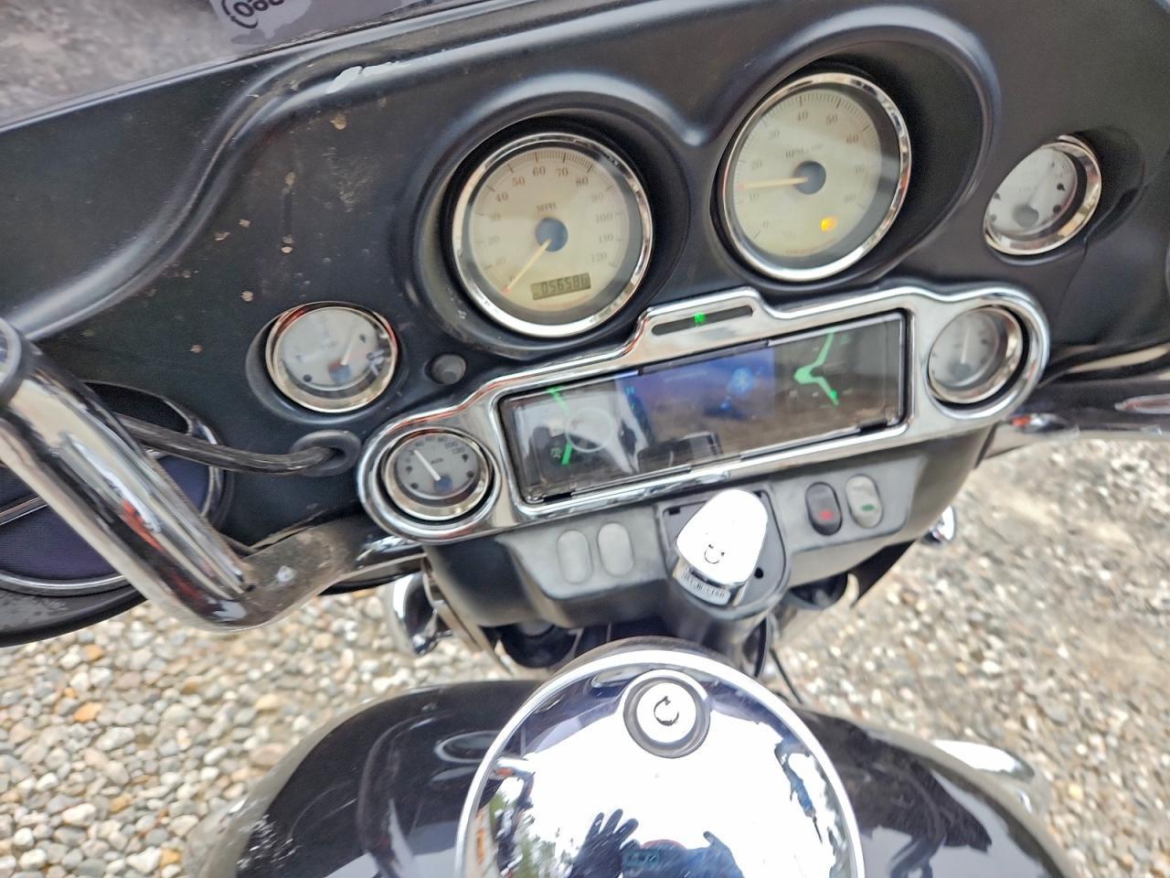 2010 Harley-Davidson Flhx