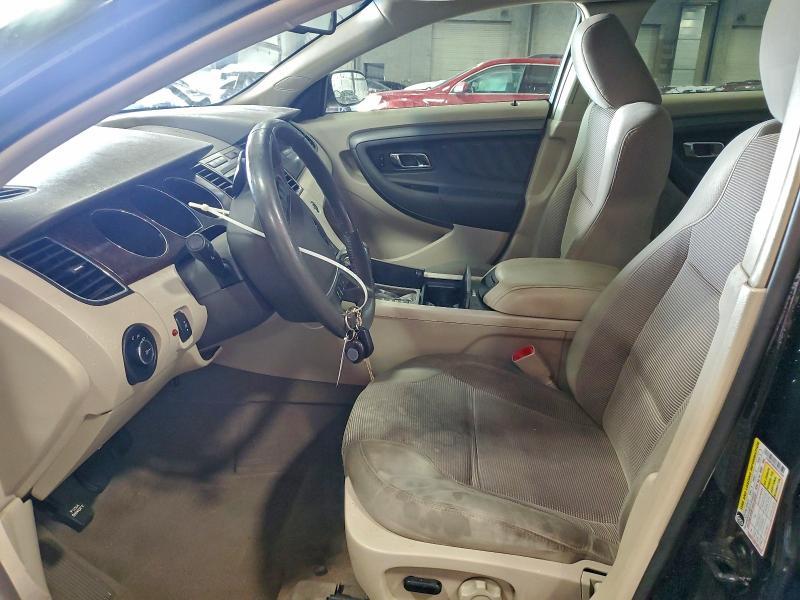 2010 Ford Taurus sel