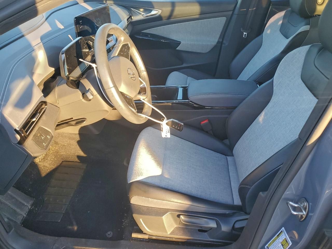 2023 Volkswagen Id.4 pro