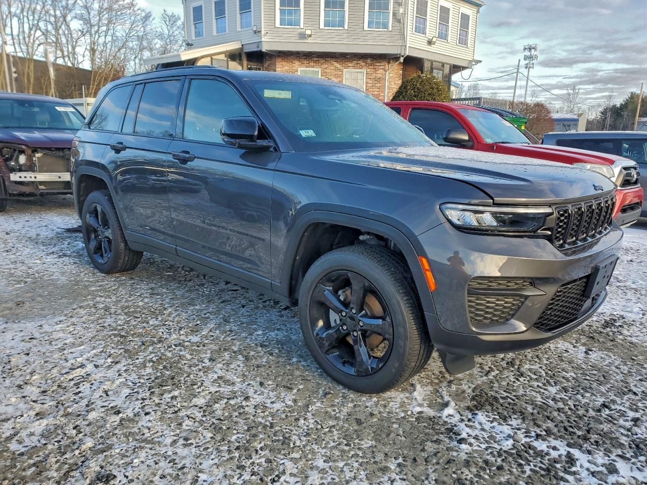 2024 Jeep Grand Cherokee Laredo