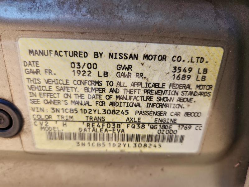 2000 Nissan Sentra